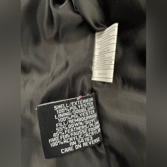 GUESS Women's Zipped Pockets Down Faux-Fur-Trim Hooded Parka, Black, Size L - Picture 10 of 11